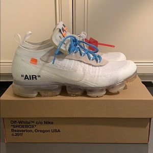 Off-white vapor max white